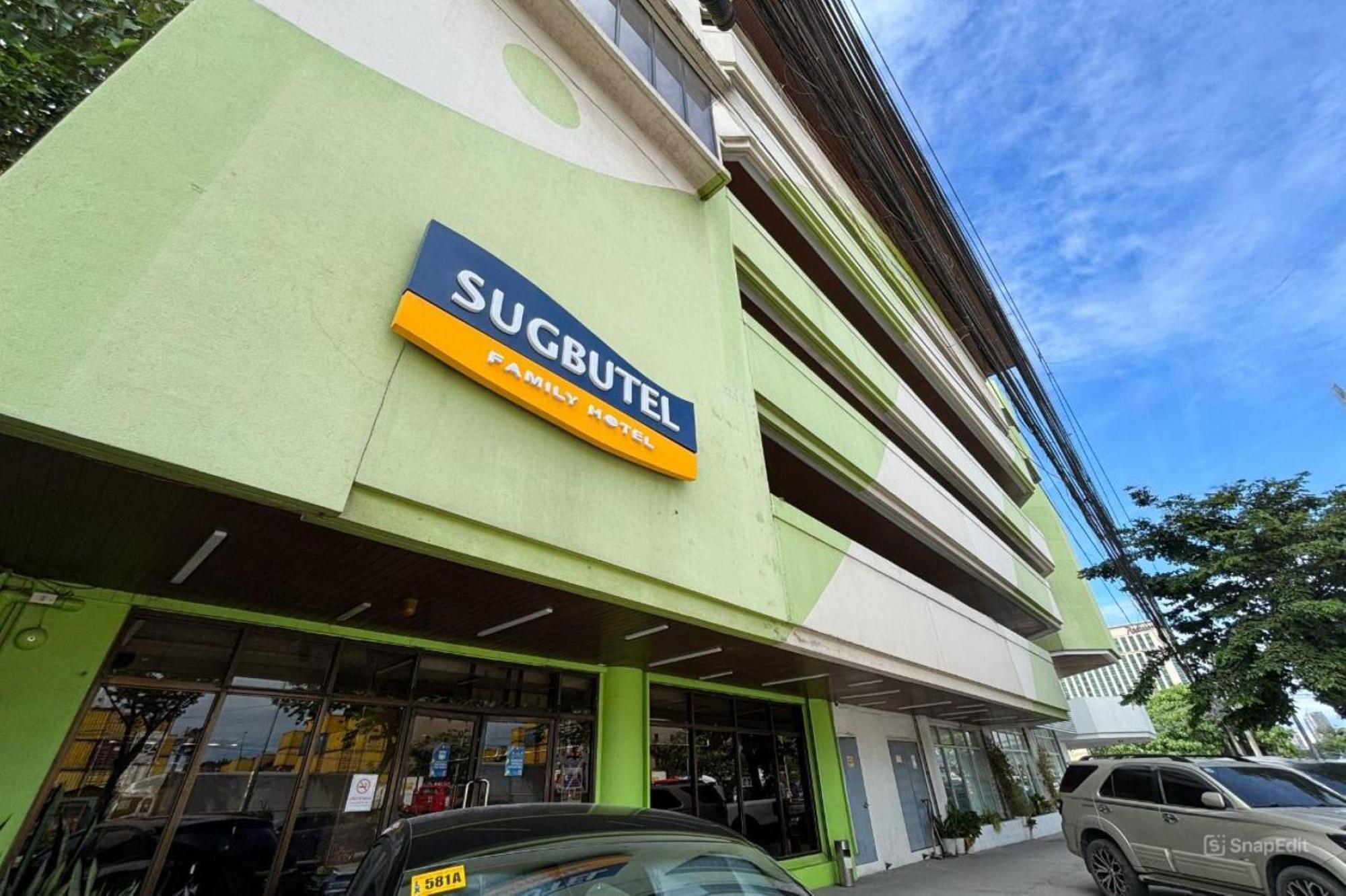 Sugbutel Family Hotel Cebu Powered By Cocotel Exteriör bild